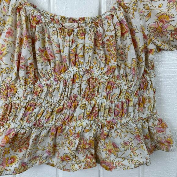 Sim & Sam Women Short Sleeve Floral Smocked Top Yellow Milkmaid Boho Size Large - Picture 4 of 8